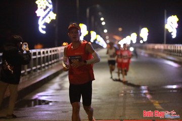 BƯỚC CHẠY CHÀO XUÂN THÀNH PHỐ QUẢNG NGÃI 2024 - Ảnh #1230299
