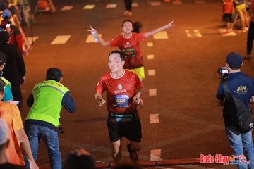 BƯỚC CHẠY CHÀO XUÂN THÀNH PHỐ QUẢNG NGÃI 2024 - Ảnh #1249101
