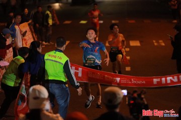 BƯỚC CHẠY CHÀO XUÂN THÀNH PHỐ QUẢNG NGÃI 2024 - Ảnh #1240732