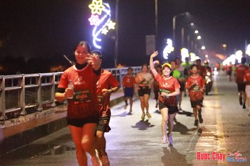 BƯỚC CHẠY CHÀO XUÂN THÀNH PHỐ QUẢNG NGÃI 2024 - Ảnh #1233002