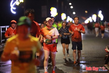 BƯỚC CHẠY CHÀO XUÂN THÀNH PHỐ QUẢNG NGÃI 2024 - Ảnh #1233043