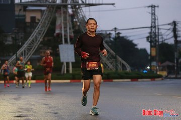 BƯỚC CHẠY CHÀO XUÂN THÀNH PHỐ QUẢNG NGÃI 2024 - Ảnh #1230253