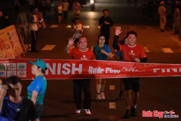 BƯỚC CHẠY CHÀO XUÂN THÀNH PHỐ QUẢNG NGÃI 2024 - Ảnh #1239404