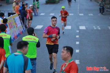 BƯỚC CHẠY CHÀO XUÂN THÀNH PHỐ QUẢNG NGÃI 2024 - Ảnh #1251932