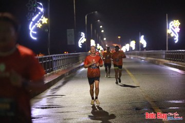 BƯỚC CHẠY CHÀO XUÂN THÀNH PHỐ QUẢNG NGÃI 2024 - Ảnh #1231378