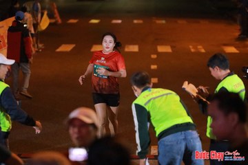 BƯỚC CHẠY CHÀO XUÂN THÀNH PHỐ QUẢNG NGÃI 2024 - Ảnh #1242230