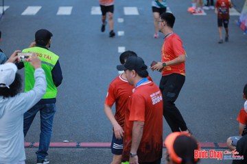BƯỚC CHẠY CHÀO XUÂN THÀNH PHỐ QUẢNG NGÃI 2024 - Ảnh #1251665