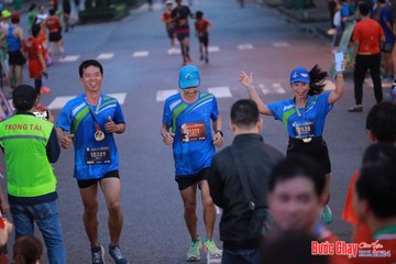 BƯỚC CHẠY CHÀO XUÂN THÀNH PHỐ QUẢNG NGÃI 2024 - Ảnh #1250422