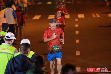 BƯỚC CHẠY CHÀO XUÂN THÀNH PHỐ QUẢNG NGÃI 2024 - Ảnh #1245378