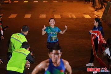 BƯỚC CHẠY CHÀO XUÂN THÀNH PHỐ QUẢNG NGÃI 2024 - Ảnh #1241331