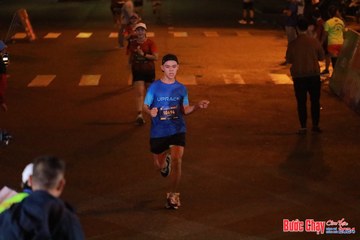 BƯỚC CHẠY CHÀO XUÂN THÀNH PHỐ QUẢNG NGÃI 2024 - Ảnh #1245107