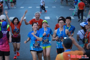 BƯỚC CHẠY CHÀO XUÂN THÀNH PHỐ QUẢNG NGÃI 2024 - Ảnh #1251314