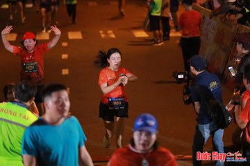 BƯỚC CHẠY CHÀO XUÂN THÀNH PHỐ QUẢNG NGÃI 2024 - Ảnh #1248549