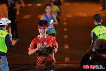 BƯỚC CHẠY CHÀO XUÂN THÀNH PHỐ QUẢNG NGÃI 2024 - Ảnh #1243214