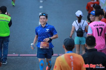 BƯỚC CHẠY CHÀO XUÂN THÀNH PHỐ QUẢNG NGÃI 2024 - Ảnh #1251375
