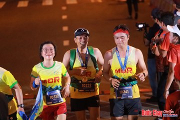 BƯỚC CHẠY CHÀO XUÂN THÀNH PHỐ QUẢNG NGÃI 2024 - Ảnh #1248946