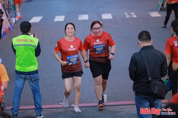 BƯỚC CHẠY CHÀO XUÂN THÀNH PHỐ QUẢNG NGÃI 2024 - Ảnh #1250663