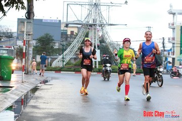BƯỚC CHẠY CHÀO XUÂN THÀNH PHỐ QUẢNG NGÃI 2024 - Ảnh #1230576