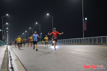 BƯỚC CHẠY CHÀO XUÂN THÀNH PHỐ QUẢNG NGÃI 2024 - Ảnh #1253910