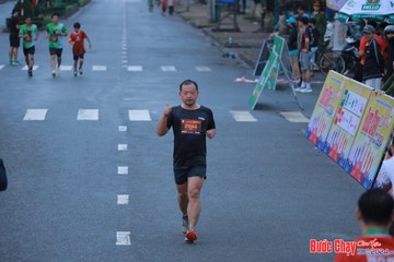 BƯỚC CHẠY CHÀO XUÂN THÀNH PHỐ QUẢNG NGÃI 2024 - Ảnh #1251940