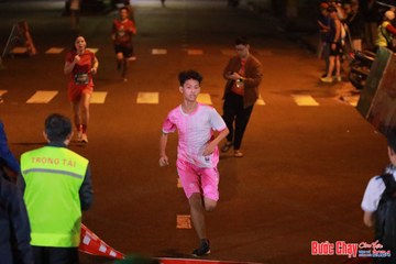 BƯỚC CHẠY CHÀO XUÂN THÀNH PHỐ QUẢNG NGÃI 2024 - Ảnh #1241702