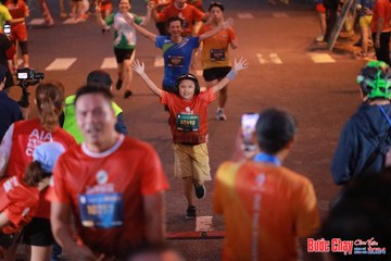 BƯỚC CHẠY CHÀO XUÂN THÀNH PHỐ QUẢNG NGÃI 2024 - Ảnh #1249557