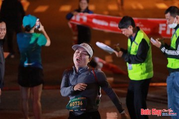 BƯỚC CHẠY CHÀO XUÂN THÀNH PHỐ QUẢNG NGÃI 2024 - Ảnh #1242782