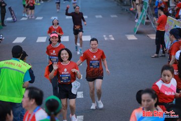BƯỚC CHẠY CHÀO XUÂN THÀNH PHỐ QUẢNG NGÃI 2024 - Ảnh #1250958