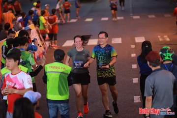 BƯỚC CHẠY CHÀO XUÂN THÀNH PHỐ QUẢNG NGÃI 2024 - Ảnh #1249845