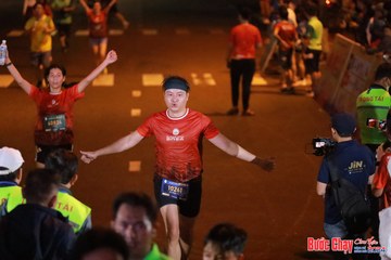 BƯỚC CHẠY CHÀO XUÂN THÀNH PHỐ QUẢNG NGÃI 2024 - Ảnh #1247478
