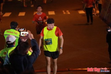 BƯỚC CHẠY CHÀO XUÂN THÀNH PHỐ QUẢNG NGÃI 2024 - Ảnh #1247268