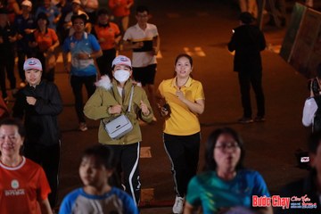 BƯỚC CHẠY CHÀO XUÂN THÀNH PHỐ QUẢNG NGÃI 2024 - Ảnh #1240170