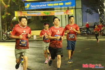 BƯỚC CHẠY CHÀO XUÂN THÀNH PHỐ QUẢNG NGÃI 2024 - Ảnh #1222845