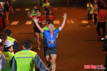BƯỚC CHẠY CHÀO XUÂN THÀNH PHỐ QUẢNG NGÃI 2024 - Ảnh #1248554