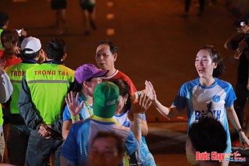 BƯỚC CHẠY CHÀO XUÂN THÀNH PHỐ QUẢNG NGÃI 2024 - Ảnh #1248268