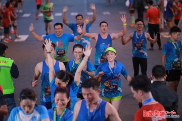 BƯỚC CHẠY CHÀO XUÂN THÀNH PHỐ QUẢNG NGÃI 2024 - Ảnh #1250242