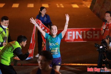 BƯỚC CHẠY CHÀO XUÂN THÀNH PHỐ QUẢNG NGÃI 2024 - Ảnh #1241369
