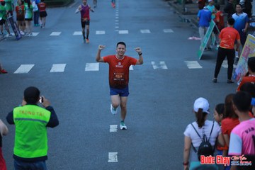 BƯỚC CHẠY CHÀO XUÂN THÀNH PHỐ QUẢNG NGÃI 2024 - Ảnh #1251338