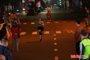 BƯỚC CHẠY CHÀO XUÂN THÀNH PHỐ QUẢNG NGÃI 2024 - Ảnh #1243397
