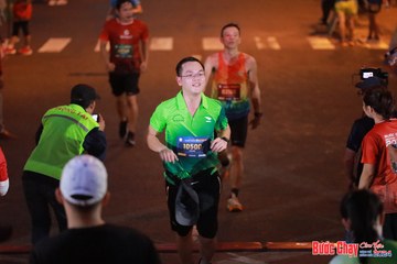 BƯỚC CHẠY CHÀO XUÂN THÀNH PHỐ QUẢNG NGÃI 2024 - Ảnh #1249338