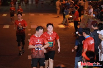 BƯỚC CHẠY CHÀO XUÂN THÀNH PHỐ QUẢNG NGÃI 2024 - Ảnh #1249134