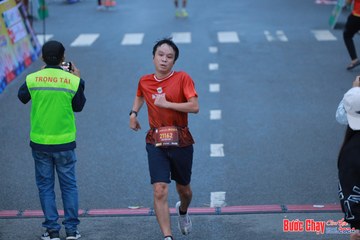 BƯỚC CHẠY CHÀO XUÂN THÀNH PHỐ QUẢNG NGÃI 2024 - Ảnh #1251709