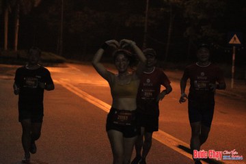 BƯỚC CHẠY CHÀO XUÂN THÀNH PHỐ QUẢNG NGÃI 2024 - Ảnh #1221444
