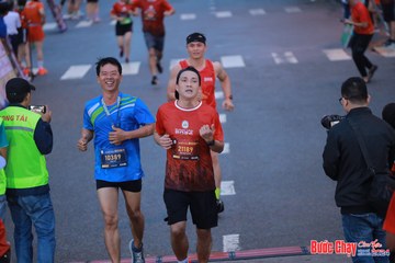 BƯỚC CHẠY CHÀO XUÂN THÀNH PHỐ QUẢNG NGÃI 2024 - Ảnh #1250779