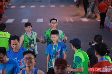 BƯỚC CHẠY CHÀO XUÂN THÀNH PHỐ QUẢNG NGÃI 2024 - Ảnh #1250262