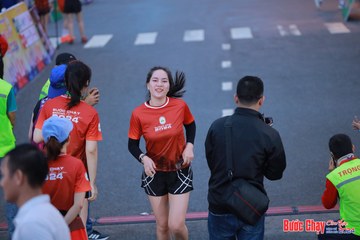 BƯỚC CHẠY CHÀO XUÂN THÀNH PHỐ QUẢNG NGÃI 2024 - Ảnh #1250869