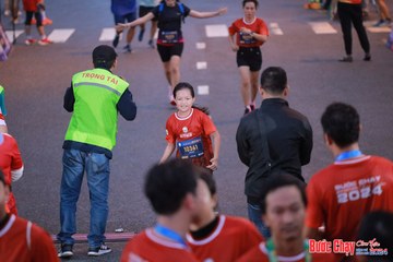 BƯỚC CHẠY CHÀO XUÂN THÀNH PHỐ QUẢNG NGÃI 2024 - Ảnh #1250316