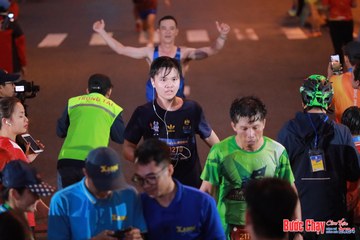 BƯỚC CHẠY CHÀO XUÂN THÀNH PHỐ QUẢNG NGÃI 2024 - Ảnh #1249699