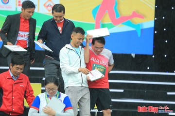 BƯỚC CHẠY CHÀO XUÂN THÀNH PHỐ QUẢNG NGÃI 2024 - Ảnh #1233536