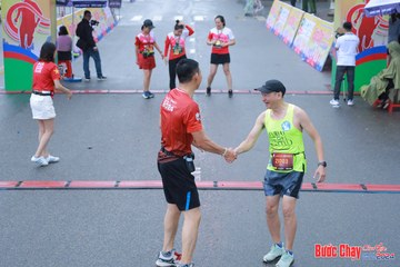 BƯỚC CHẠY CHÀO XUÂN THÀNH PHỐ QUẢNG NGÃI 2024 - Ảnh #1252396